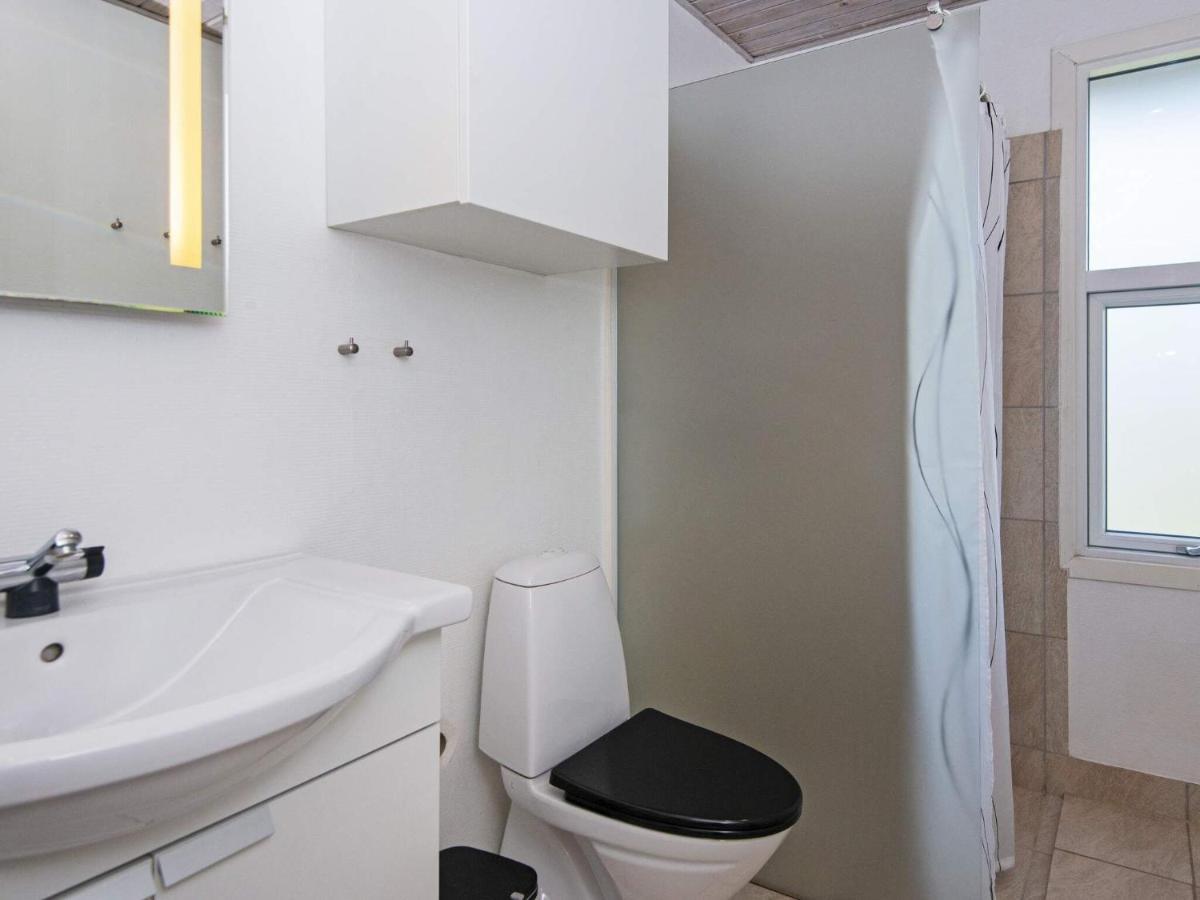 9 Person Holiday Home In Juelsminde Sonderby  Экстерьер фото