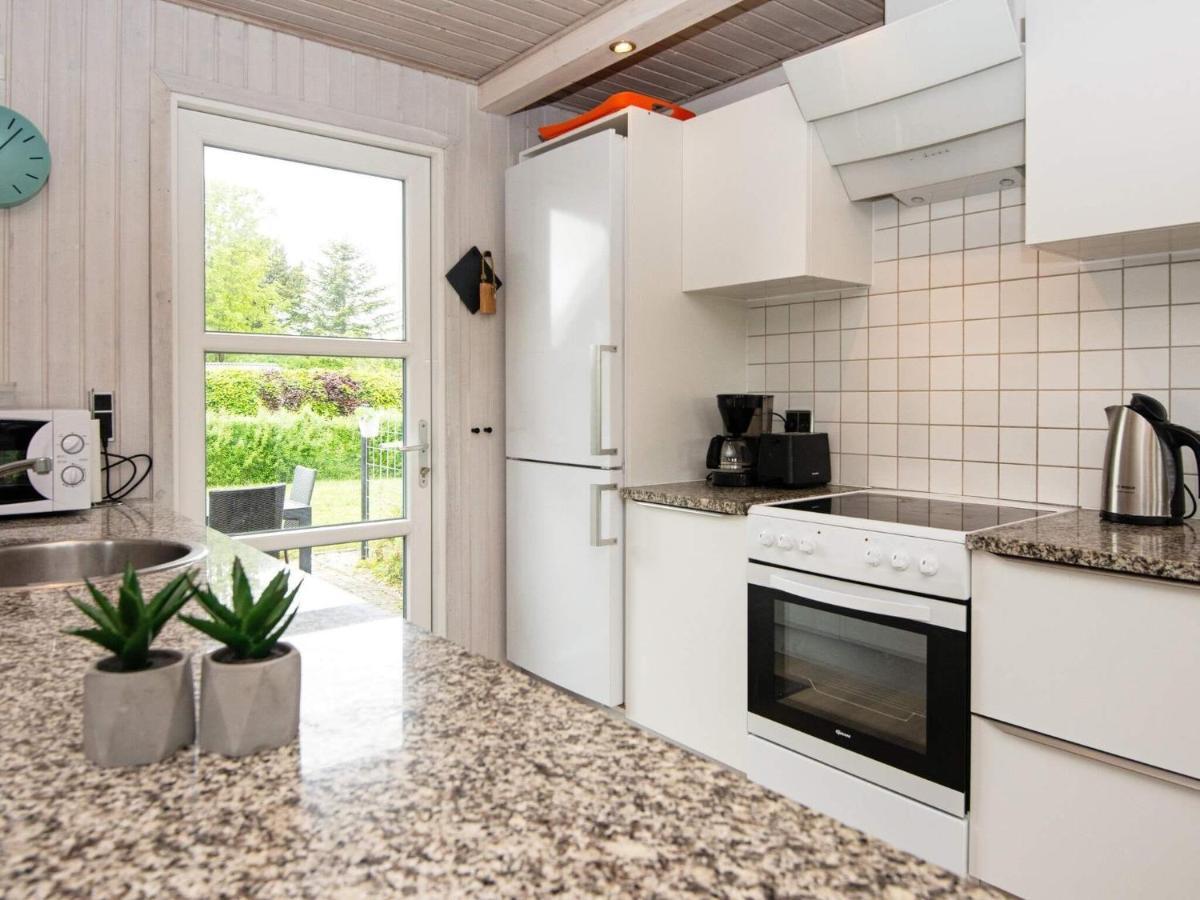 9 Person Holiday Home In Juelsminde Sonderby  Экстерьер фото