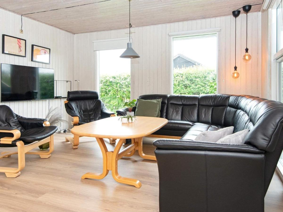 9 Person Holiday Home In Juelsminde Sonderby  Экстерьер фото